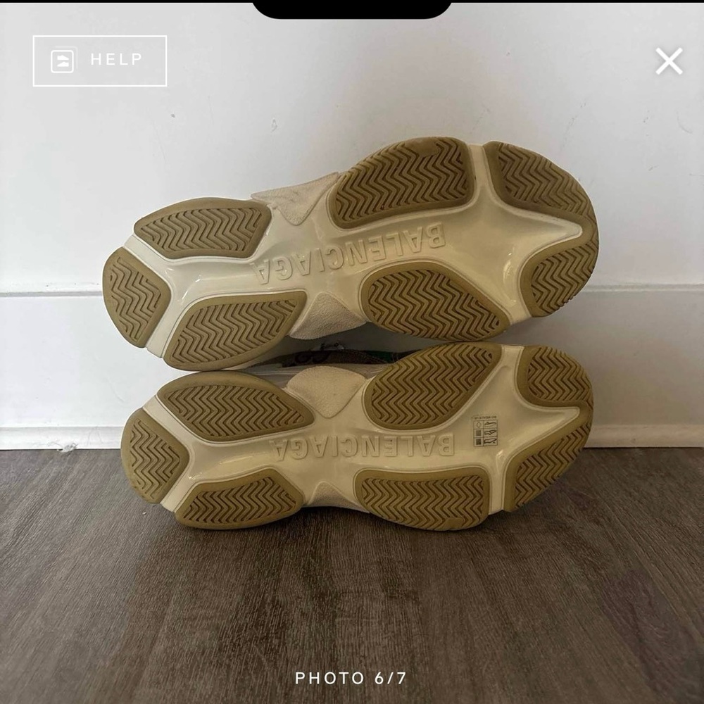 Balenciaga Beige Sneakers